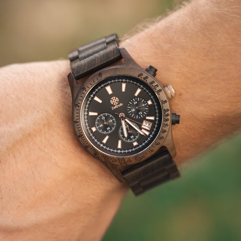 Holzarmbanduhr Chronograph Bergen schwarz - Sandelholz