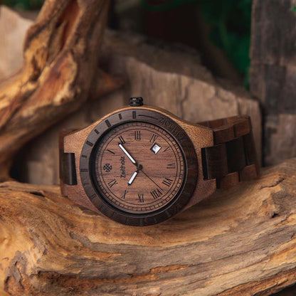 Wooden wristwatch Zittau - walnut &amp; sandalwood 