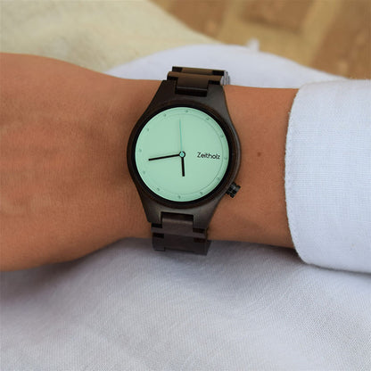Wooden wristwatch Stolpen 36mm - sandalwood mint